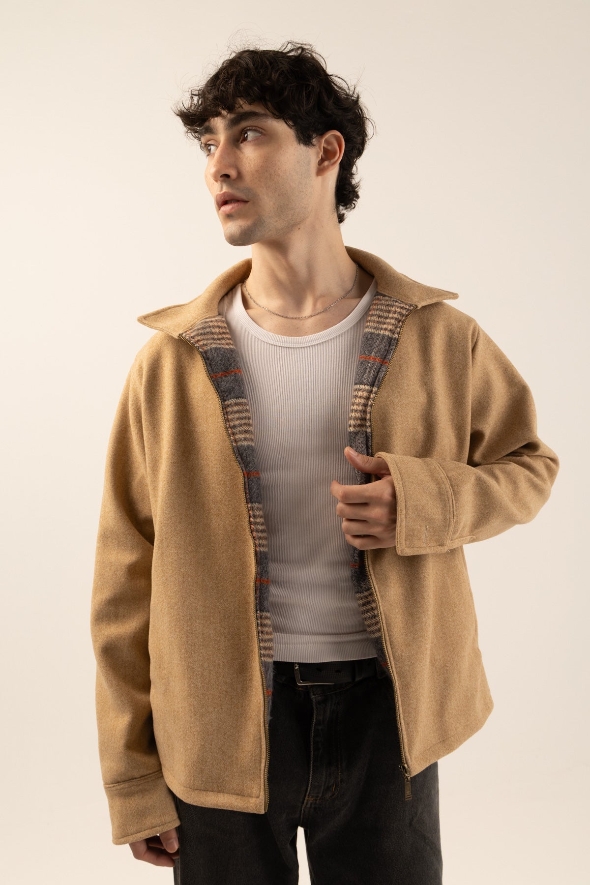 The Gokh Comfort Jacket in Camel