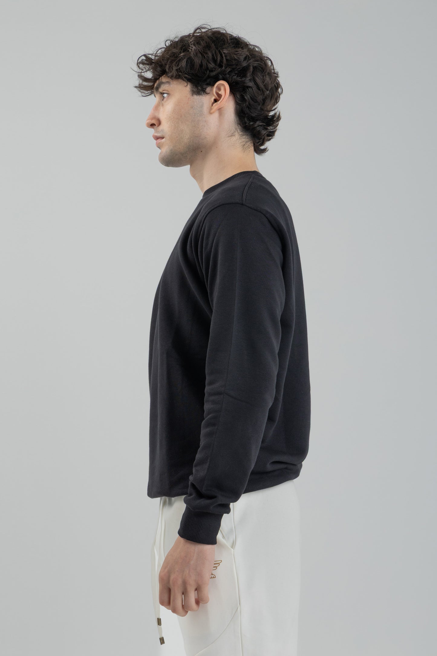 سويت شيرت مريح للجنسين