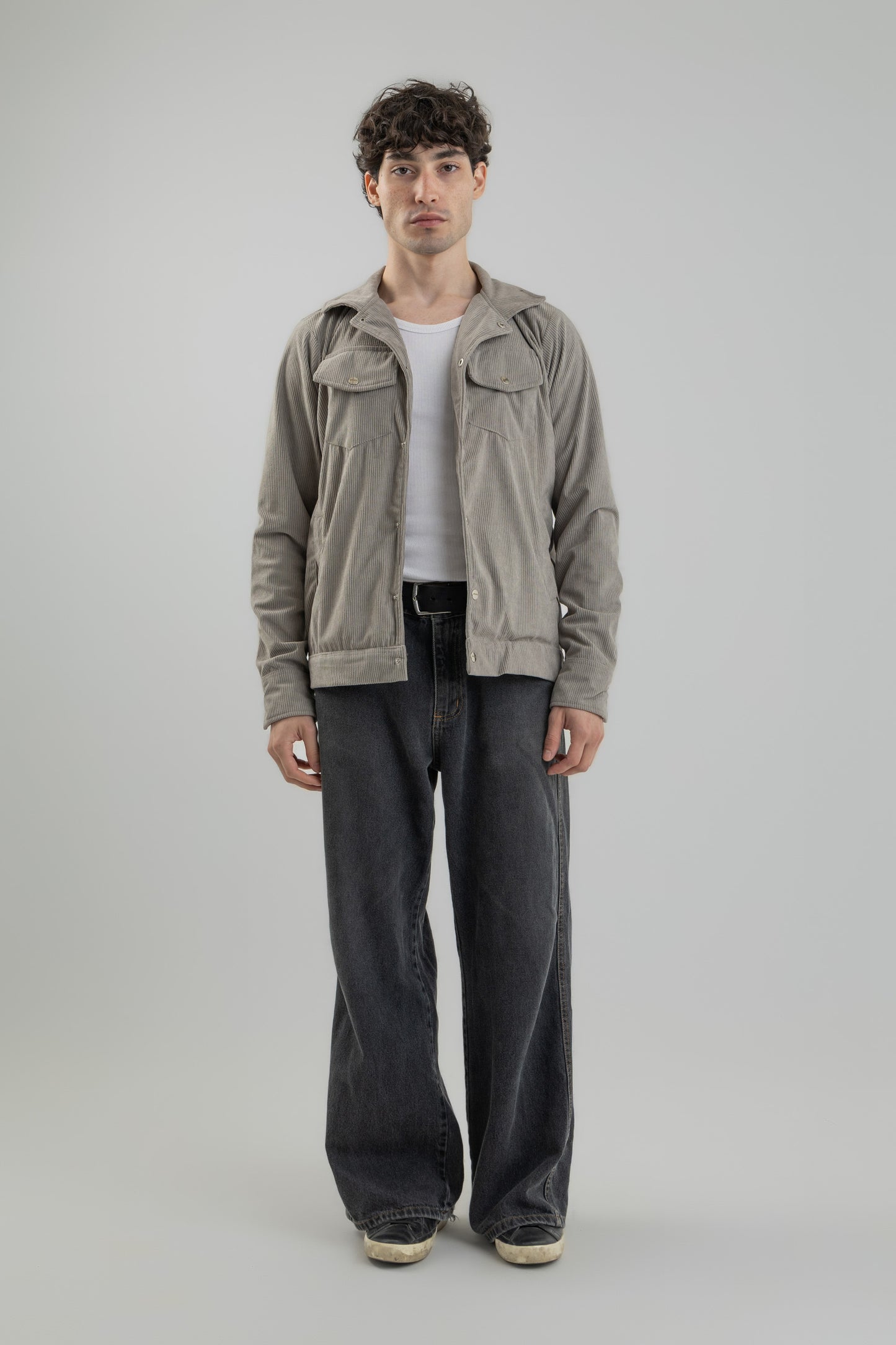 سترة مخملية خفيفة